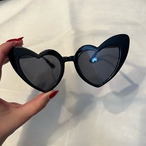 Heart shaped oversized sunglasses